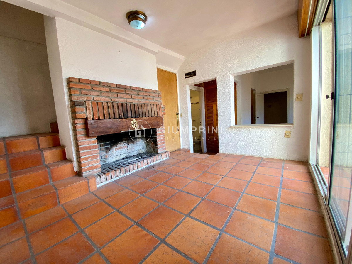 Casa ID.215 - Venta Casa Ph 3 Dormitorios Patio Con Parrillero Y 2 Terrazas 