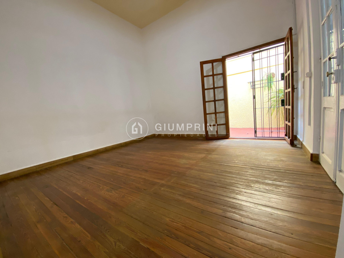 Casa ID.1376 - Venta casa 1 dormitorio - Patio con parrillero - La blanqueada 