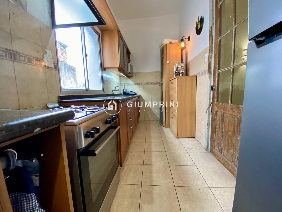Casa ID.765 - Venta casa 3 dormitorios - estufa alto rendimiento - Parrillero - Azotea - Parque Batlle 