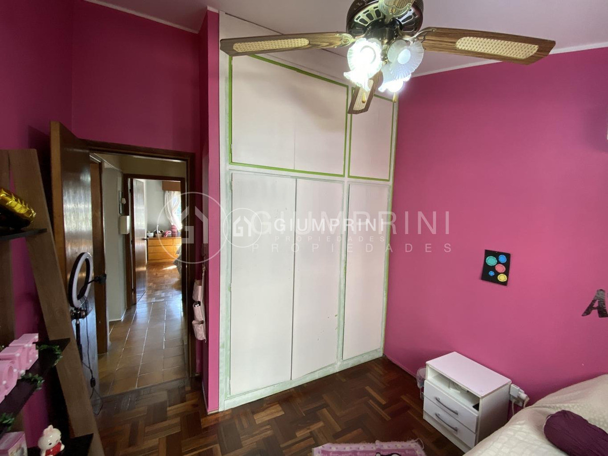 Casa ID.1 - Casa En Venta 3 Dormitorios Brazo Oriental Ref320