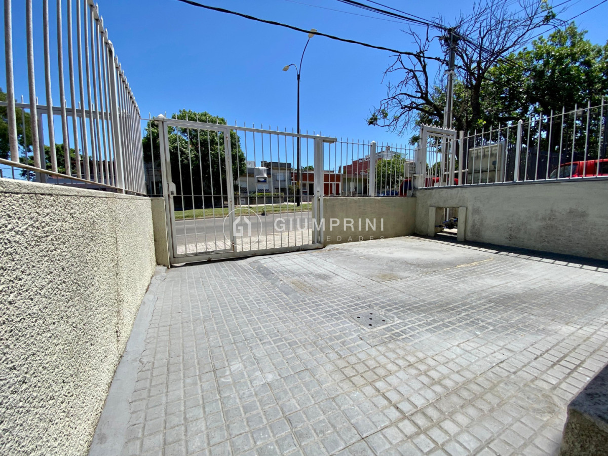 Casa ID.1063 - Alquiler casa 2 dormitorios - Cochera - Buceo