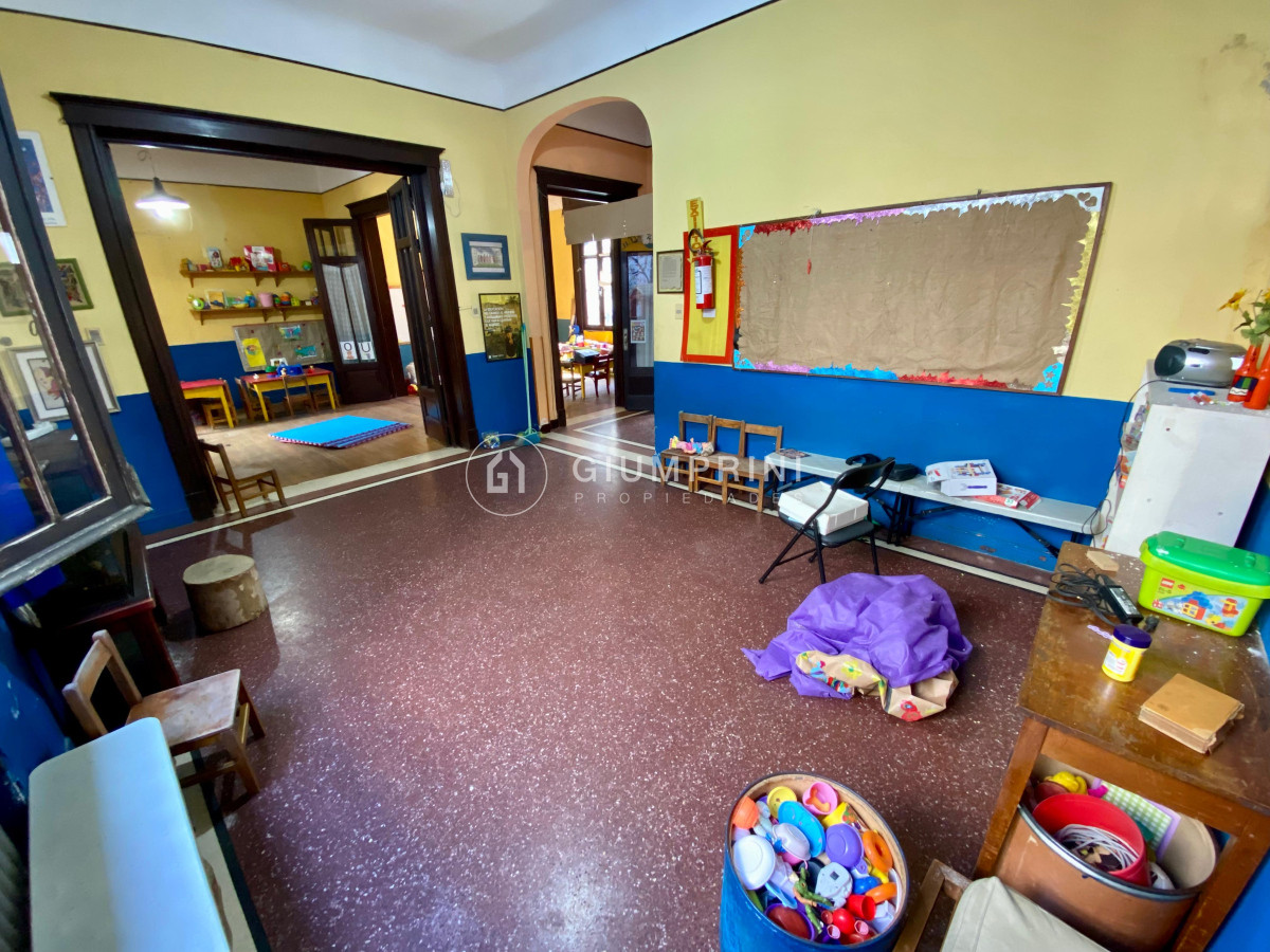 Casa ID.778 - Venta muy amplia casa 9 dormitorios - 2 patios - Azotea - Palermo