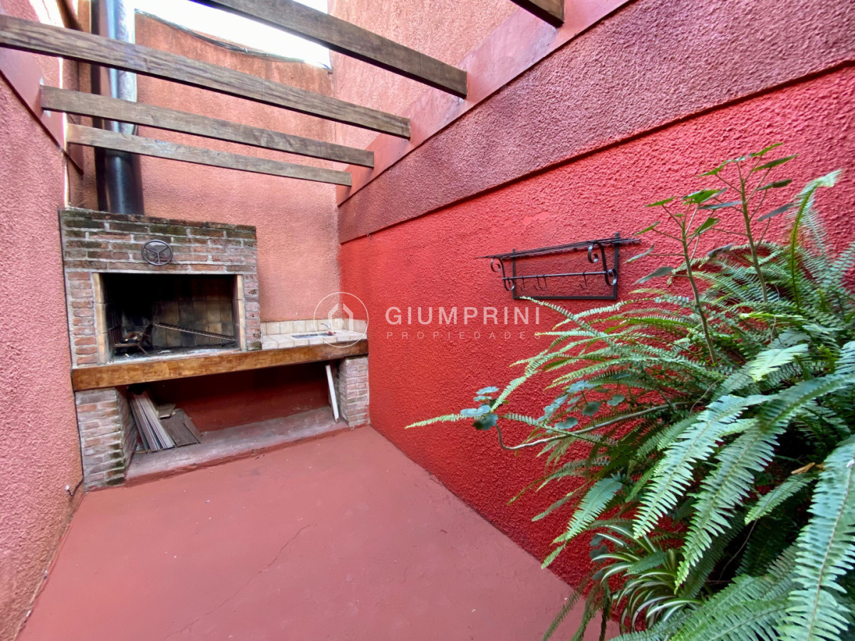 Casa ID.1376 - Venta casa 1 dormitorio - Patio con parrillero - La blanqueada 