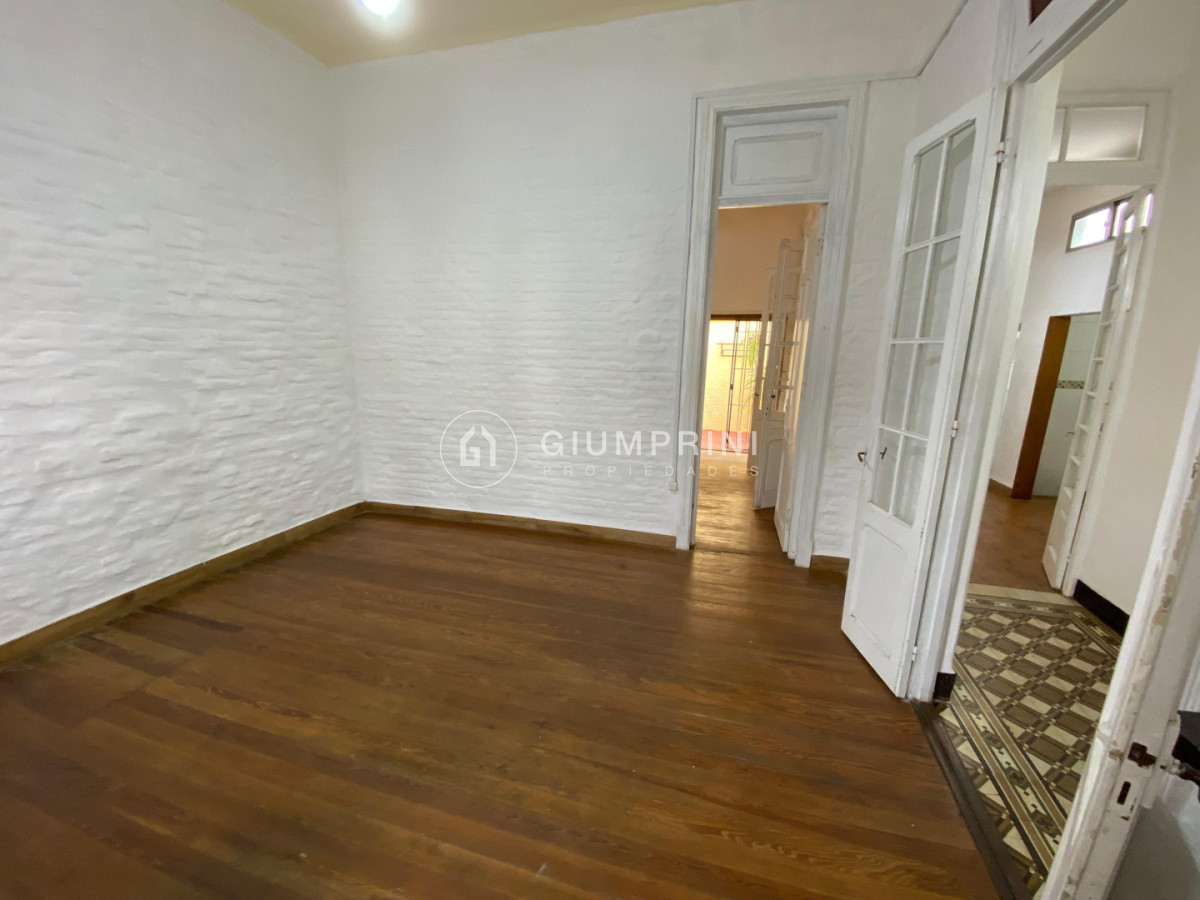 Casa ID.1376 - Venta casa 1 dormitorio - Patio con parrillero - La blanqueada 
