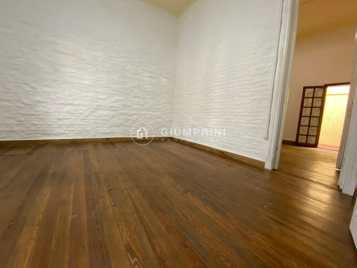 Casa ID.1376 - Venta casa 1 dormitorio - Patio con parrillero - La blanqueada 