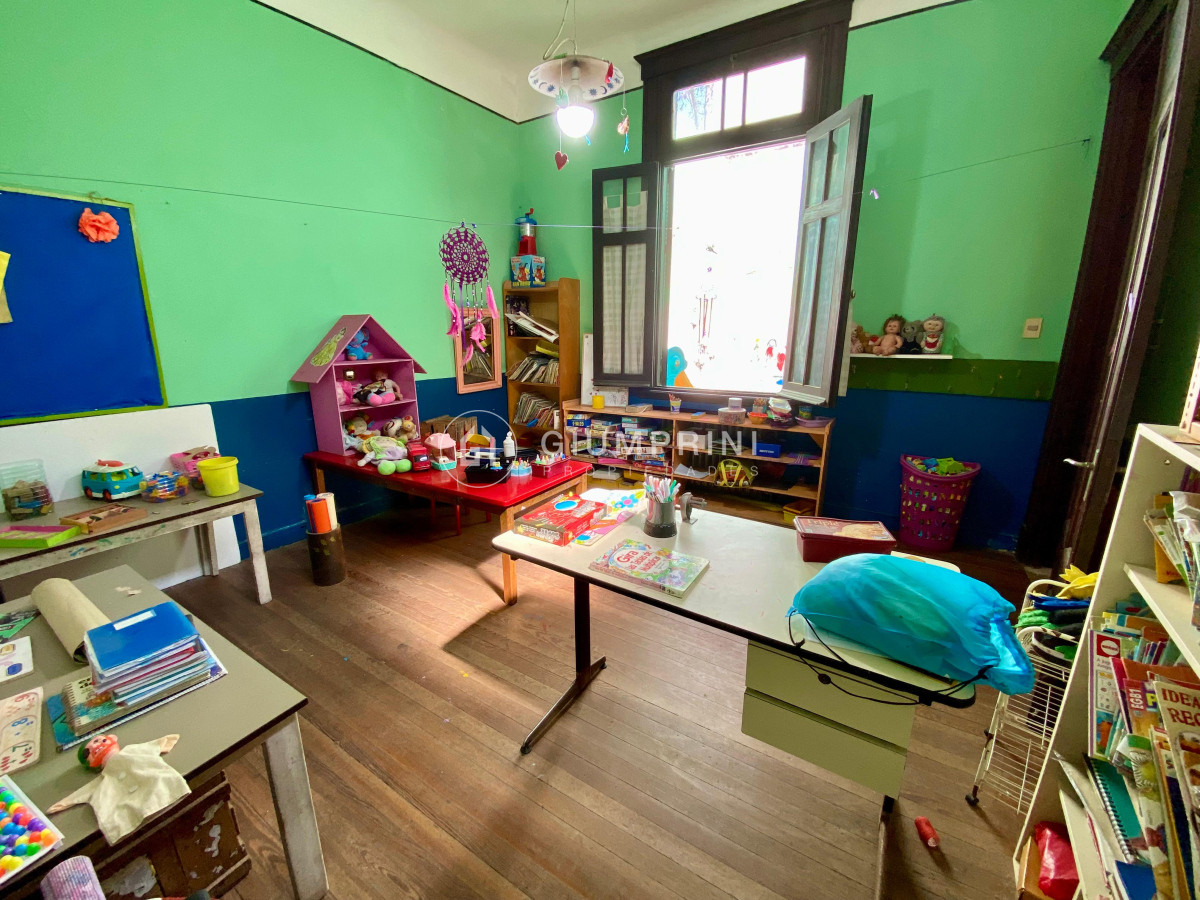 Terreno ID.739 - Venta amplio terreno con casa - Barrio Sur