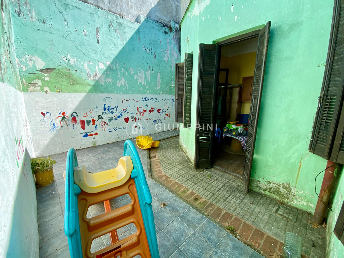 Terreno ID.739 - Venta amplio terreno con casa - Barrio Sur
