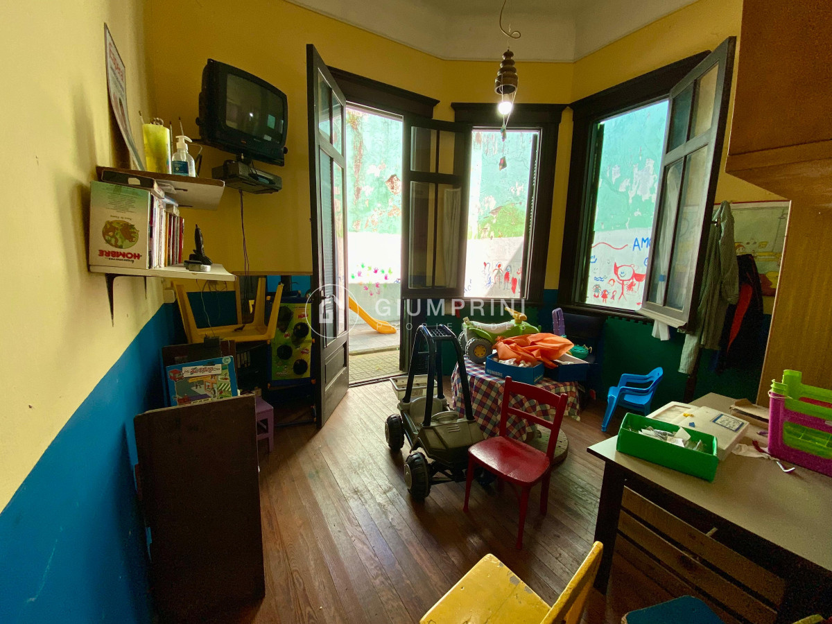 Terreno ID.739 - Venta amplio terreno con casa - Barrio Sur
