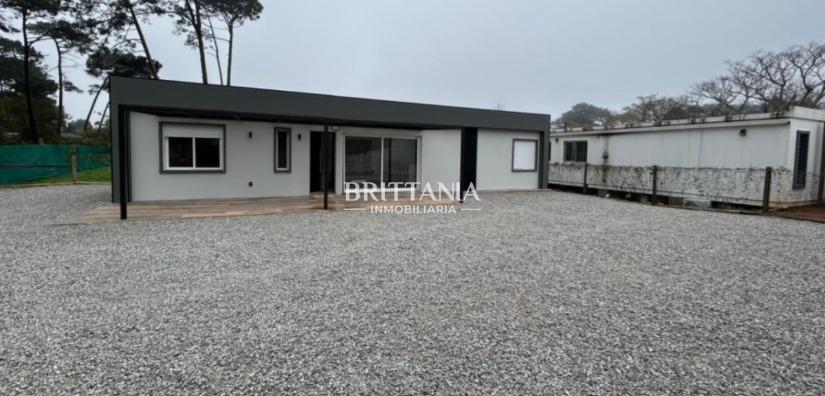 Casa ID.23 - Casa Pinares