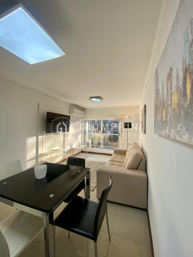 Apartamento ID.385 - Alquiler Apartamento 2 Dormitorios Amoblado - Pocitos - Ciudad Jardín