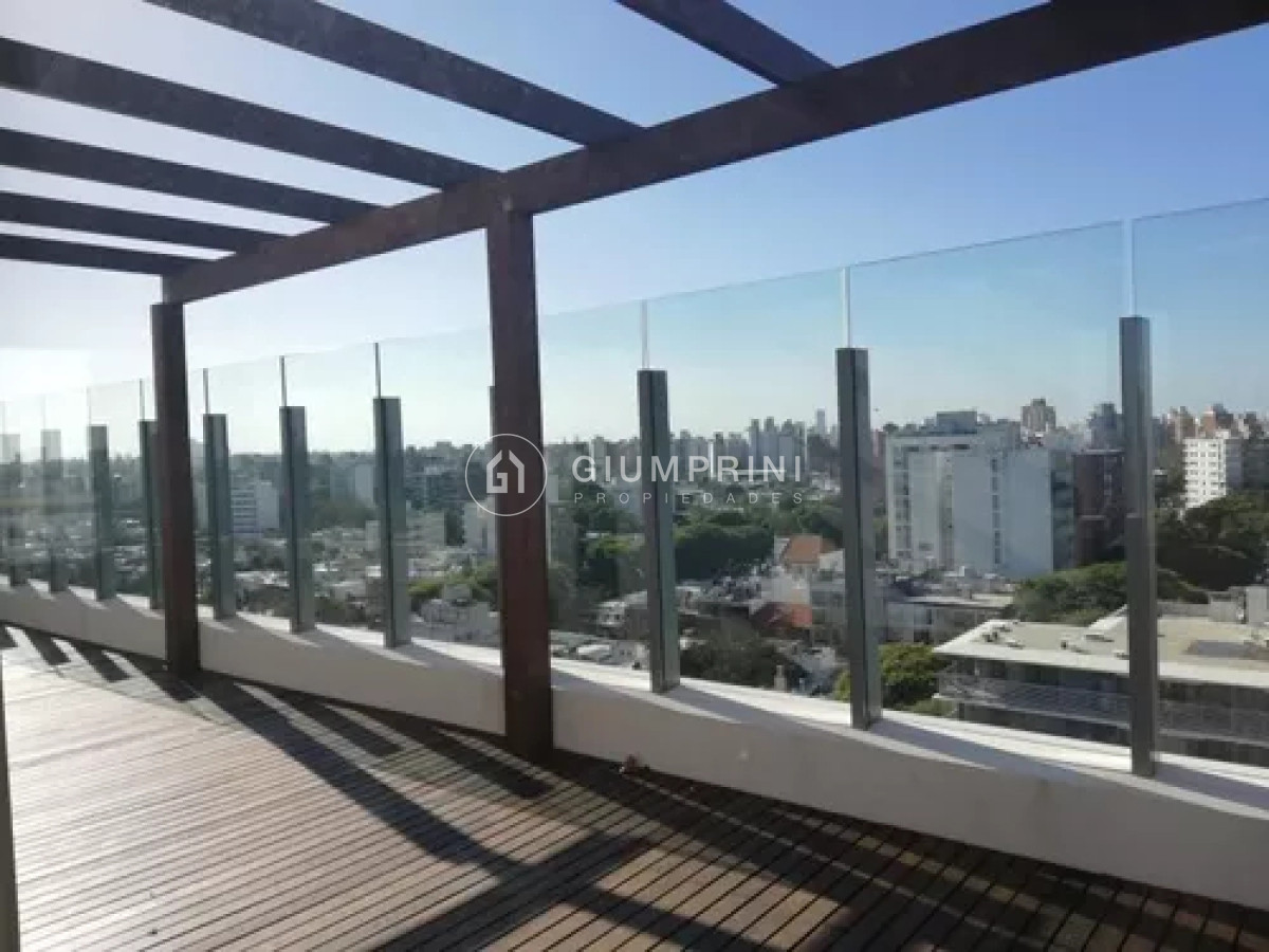 Apartamento ID.305 - Alquiler apartamento 2 Dormitorios Punta Carretas con garage en Punta Carretas Birdie Golf