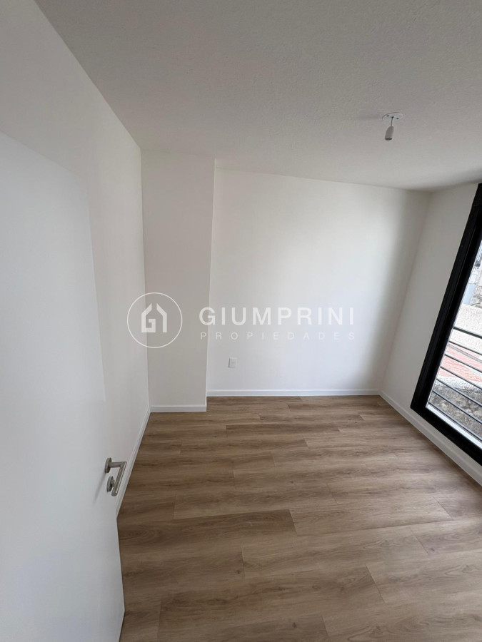 Apartamento ID.969 - Alquiler Apartamento 2 Dormitorios En Cordón Ventura Go