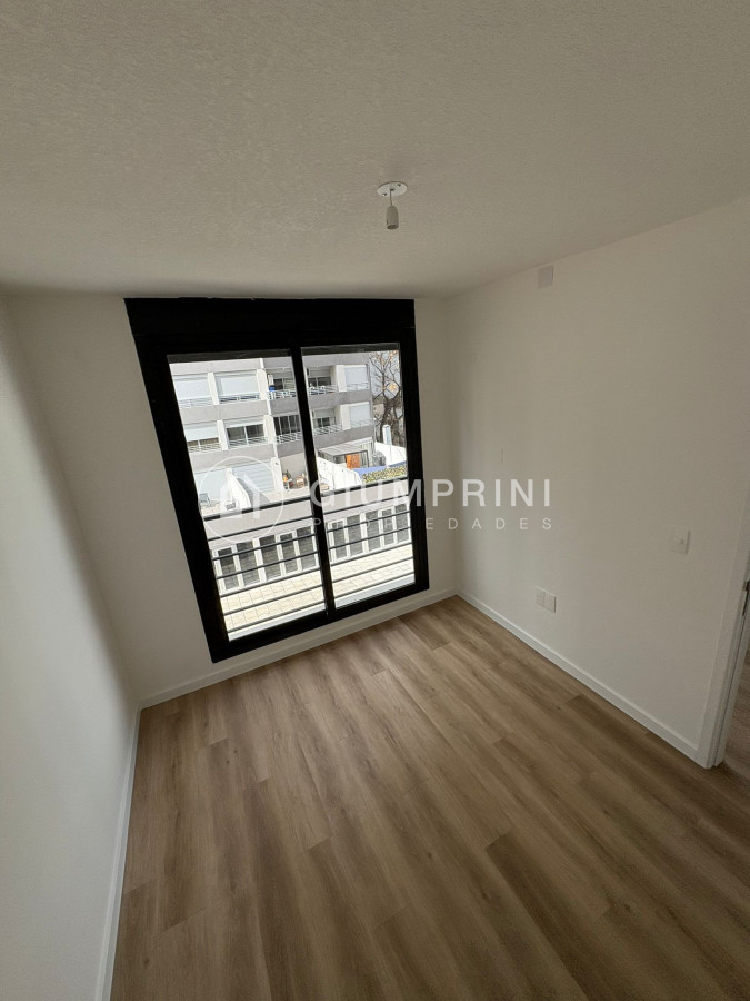 Apartamento ID.969 - Alquiler Apartamento 2 Dormitorios En Cordón Ventura Go