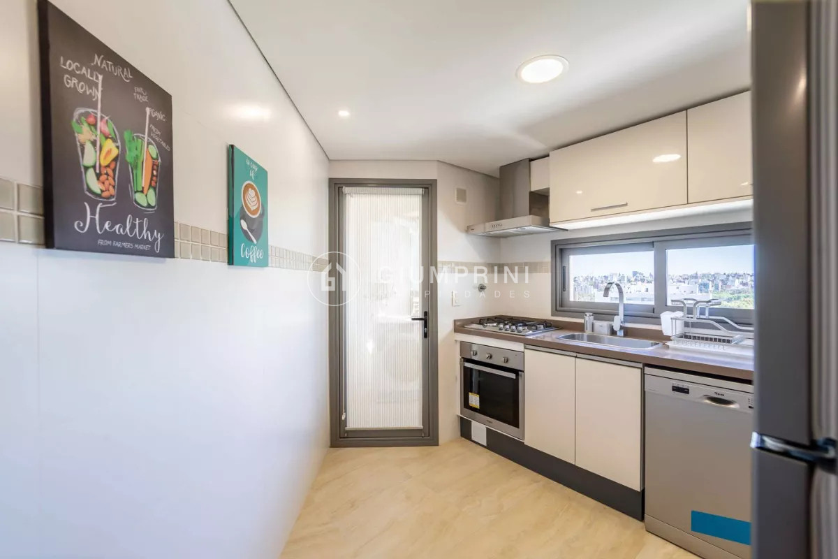 Apartamento ID.305 - Alquiler apartamento 2 Dormitorios Punta Carretas con garage en Punta Carretas Birdie Golf