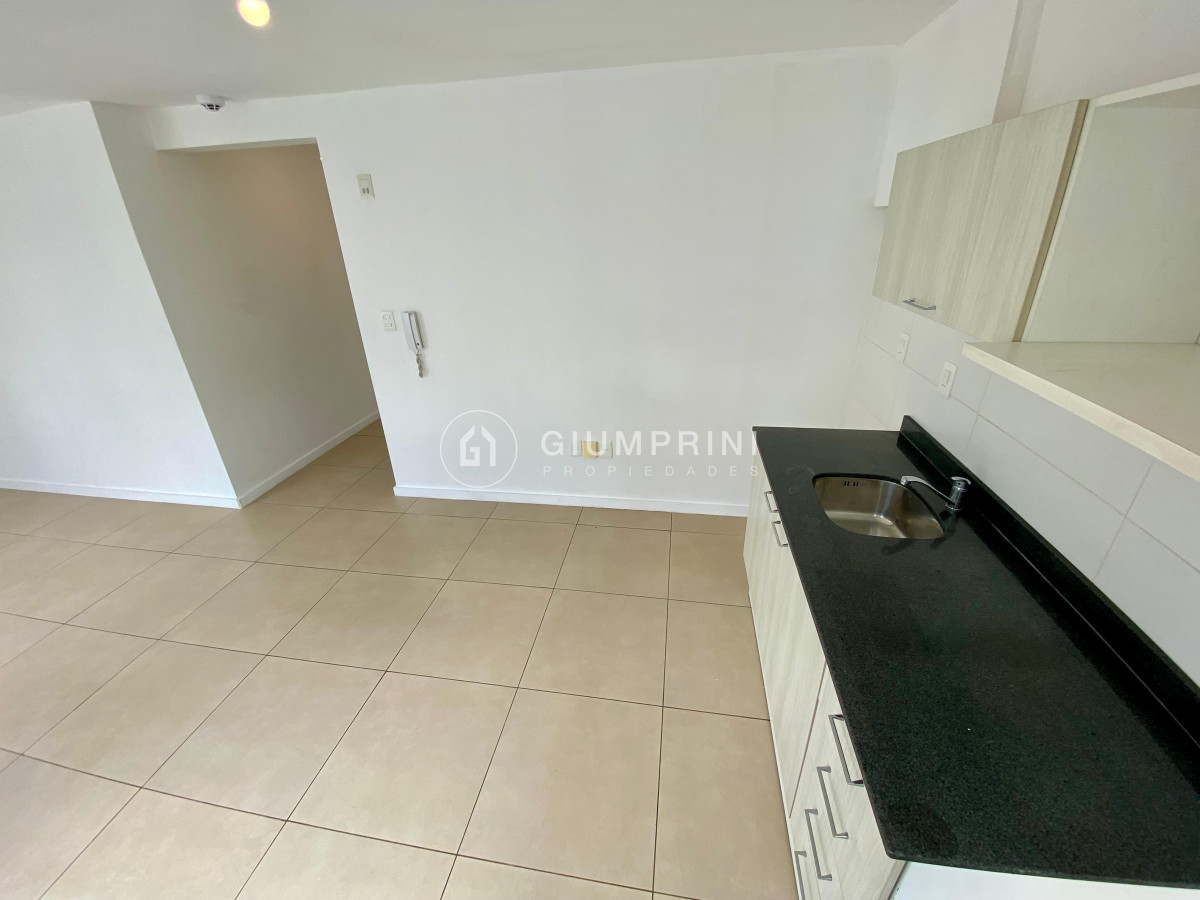 Apartamento ID.1034 - Alquiler apartamento monoambiente - Pocitos nuevo - Trade Point