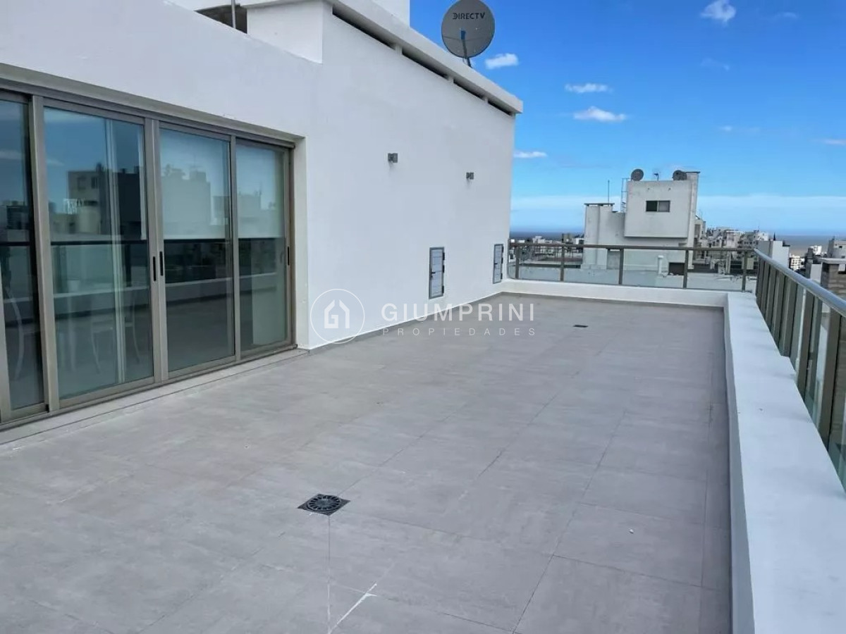 Apartamento ID.949 - Alquiler Apartamento 1 Dormitorio con Garage en Punta Carretas -  Amoblado - Mirage