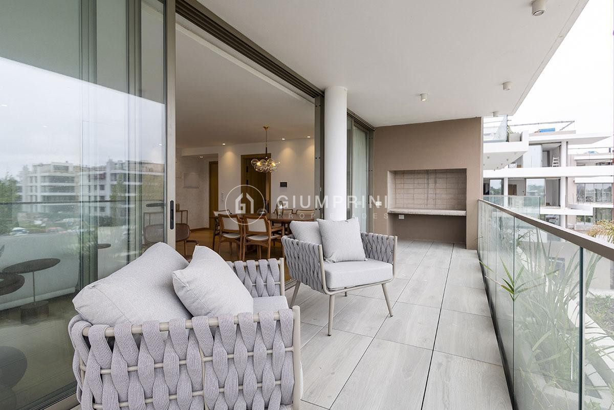 Apartamento ID.386 - Alquiler Apartamento 2 Dormitorios - Carrasco - Barrio Parque 