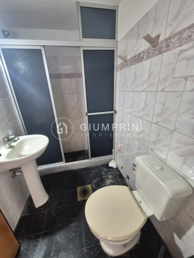 Apartamento ID.1172 - Apartamento en alquiler 2 dormitorios con terraza y vista despejada - La blanqueada - Av. Dámaso A. Larrañaga