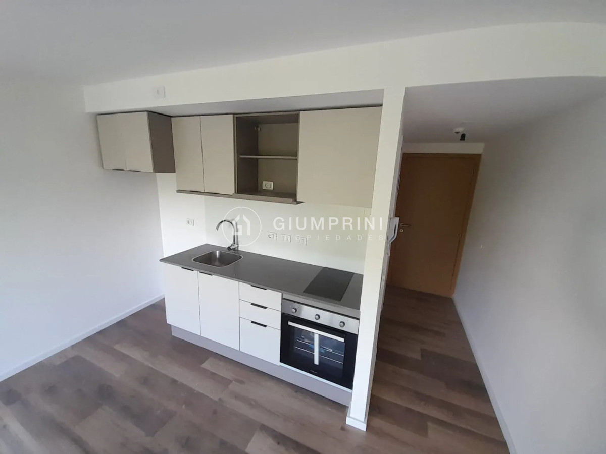 Apartamento ID.1114 - Apartamento monoambiente en alquiler en Cordón - Al frente - Constituyente y Jackson