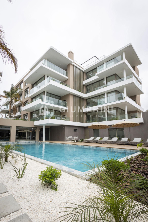 Apartamento ID.386 - Alquiler Apartamento 2 Dormitorios - Carrasco - Barrio Parque 