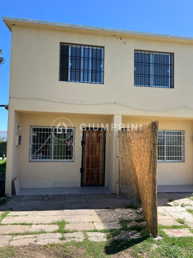 Casa ID.332 - Alquiler Casa 2 Dormitorios - Barros Blancos