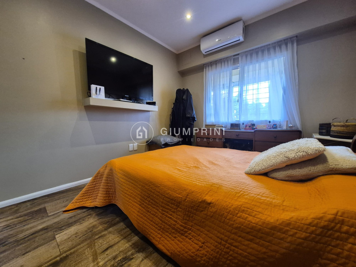 Casa ID.1099 - Alquiler 3 viviendas 6 Dormitorios Y 4 Baños - Patio - Parrillero + Barbacoa - Brazo Oriental