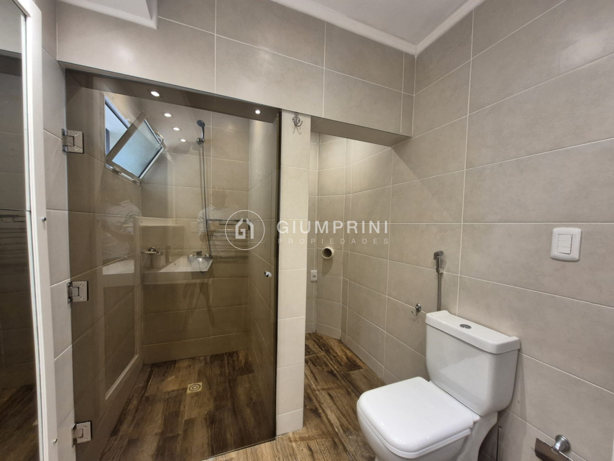 Casa ID.1099 - Alquiler 3 viviendas 6 Dormitorios Y 4 Baños - Patio - Parrillero + Barbacoa - Brazo Oriental