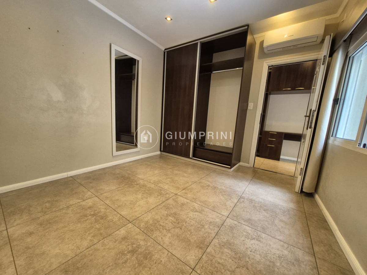 Casa ID.1099 - Alquiler 3 viviendas 6 Dormitorios Y 4 Baños - Patio - Parrillero + Barbacoa - Brazo Oriental