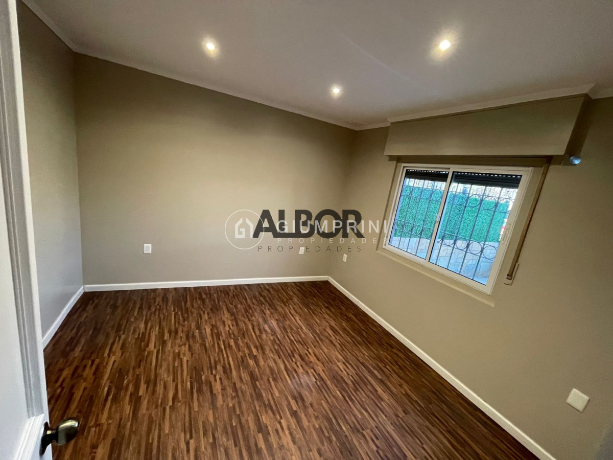 Casa ID.1099 - Alquiler 3 viviendas 6 Dormitorios Y 4 Baños - Patio - Parrillero + Barbacoa - Brazo Oriental