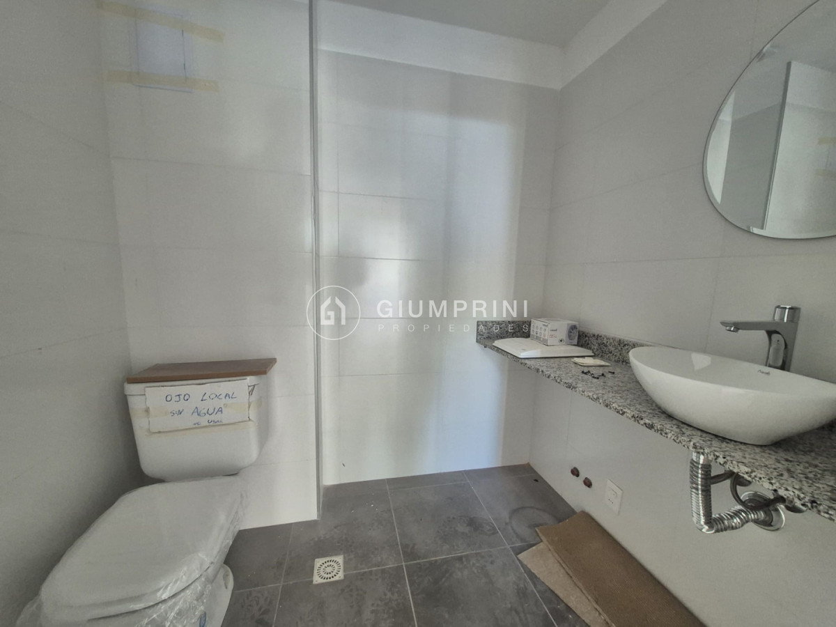 Local Comercial ID.1152 - Alquiler Local Comercial Buceo - 1317 Studio