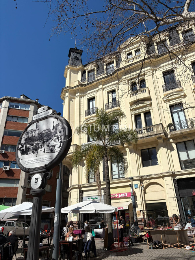 Apartamento ID.1107 - Venta apartamento con renta tipo loft 1 dormitorio Alhambra Plaza - A estrenar - Ciudad Vieja