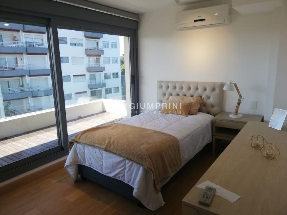 Apartamento ID.303 - Alquiler apartamento amoblado 2 Dormitorios Punta Carretas con garage en Birdie Golf