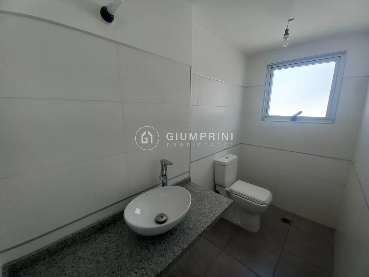 Apartamento ID.1235 - Alquiler Oficina - Pocitos Nuevo 