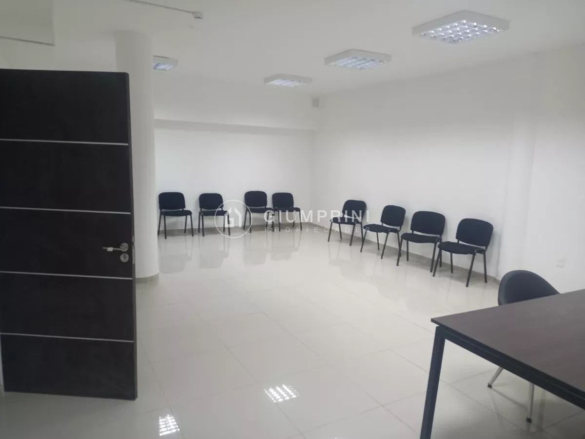 Apartamento ID.1235 - Alquiler Oficina - Pocitos Nuevo 