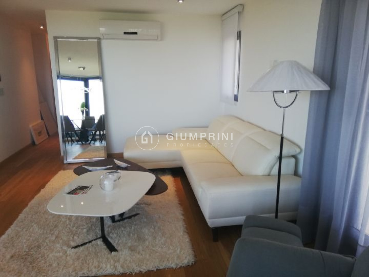 Apartamento ID.303 - Alquiler apartamento amoblado 2 Dormitorios Punta Carretas con garage en Birdie Golf