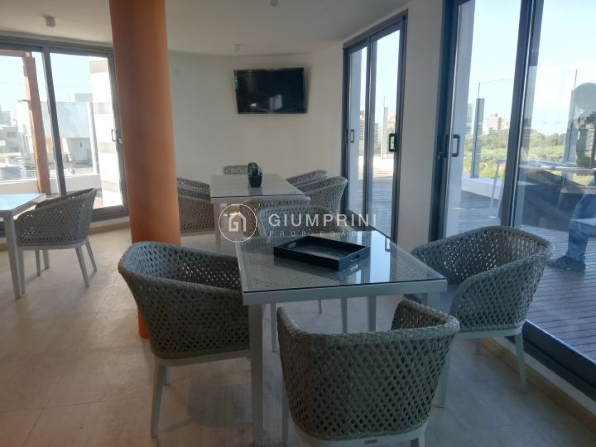 Apartamento ID.303 - Alquiler apartamento amoblado 2 Dormitorios Punta Carretas con garage en Birdie Golf