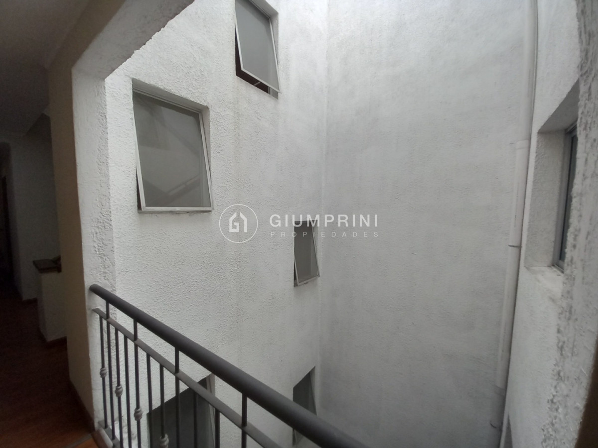 Oficina ID.1335 - Alquiler Oficina 1 Ambiente - Ciudad Vieja