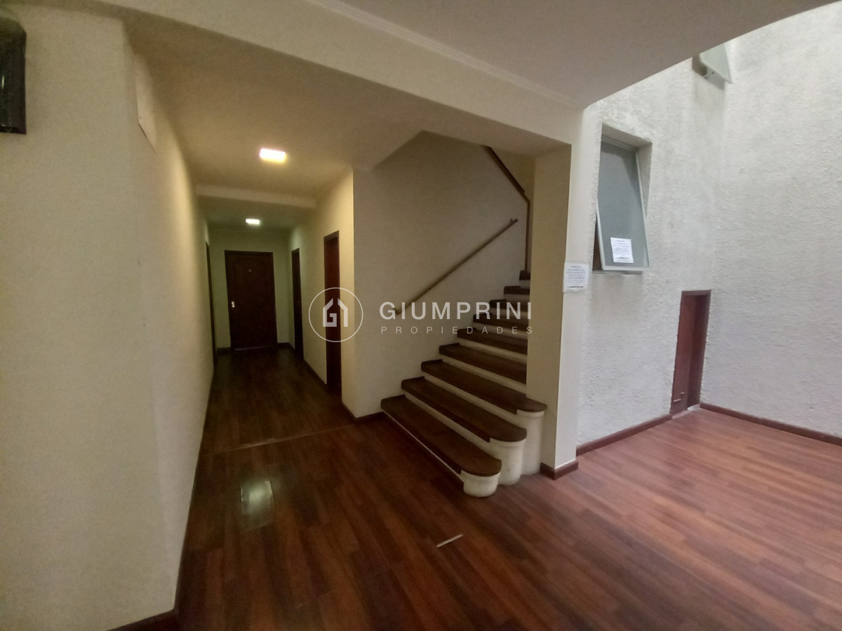 Oficina ID.1332 - Alquiler Oficina 1 Ambiente - Ciudad Vieja