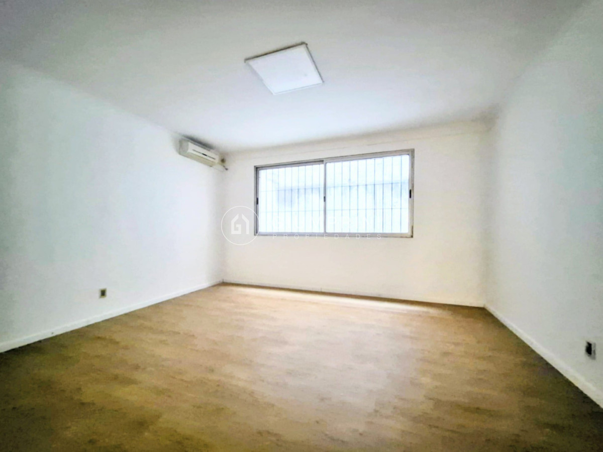 Oficina ID.1332 - Alquiler Oficina 1 Ambiente - Ciudad Vieja