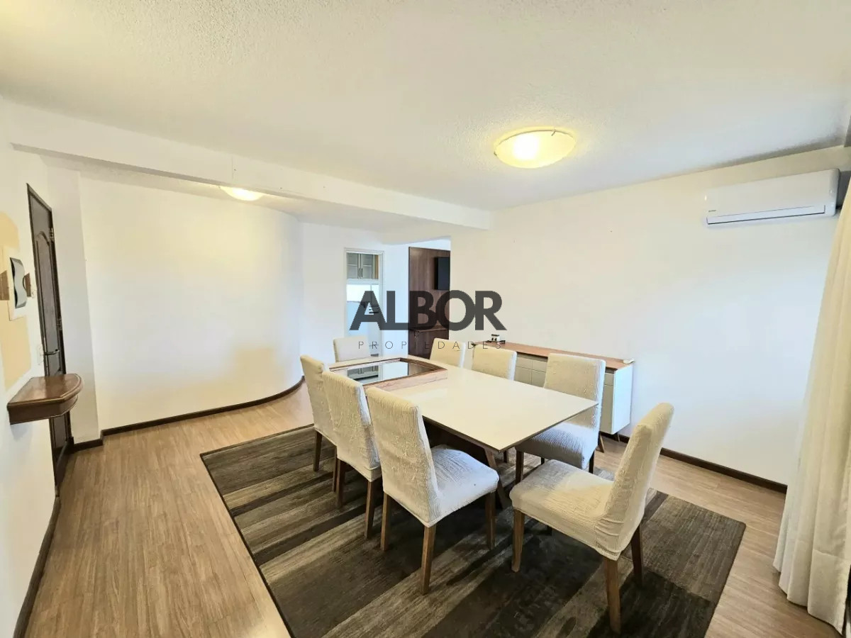 Apartamento ID.468 - Alquiler Apartamento 2 Dormitorios Amoblado + Garaje - Pocitos