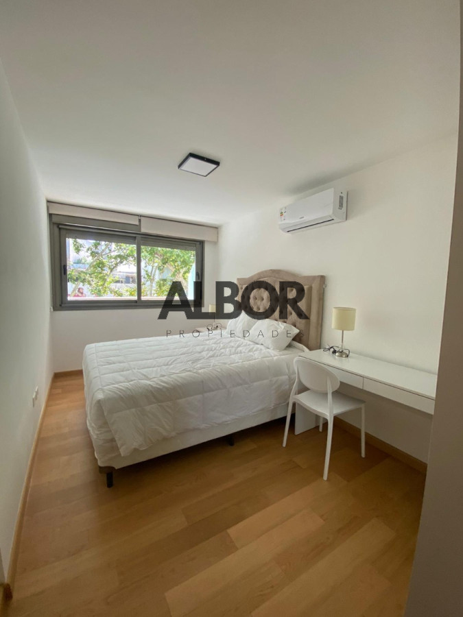 Apartamento ID.17 - Alquiler Apartamento Un Dormitorio Amoblado + Garaje - Pocitos Vicenz