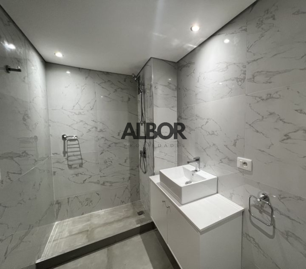 Apartamento ID.17 - Alquiler Apartamento Un Dormitorio Amoblado + Garaje - Pocitos Vicenz