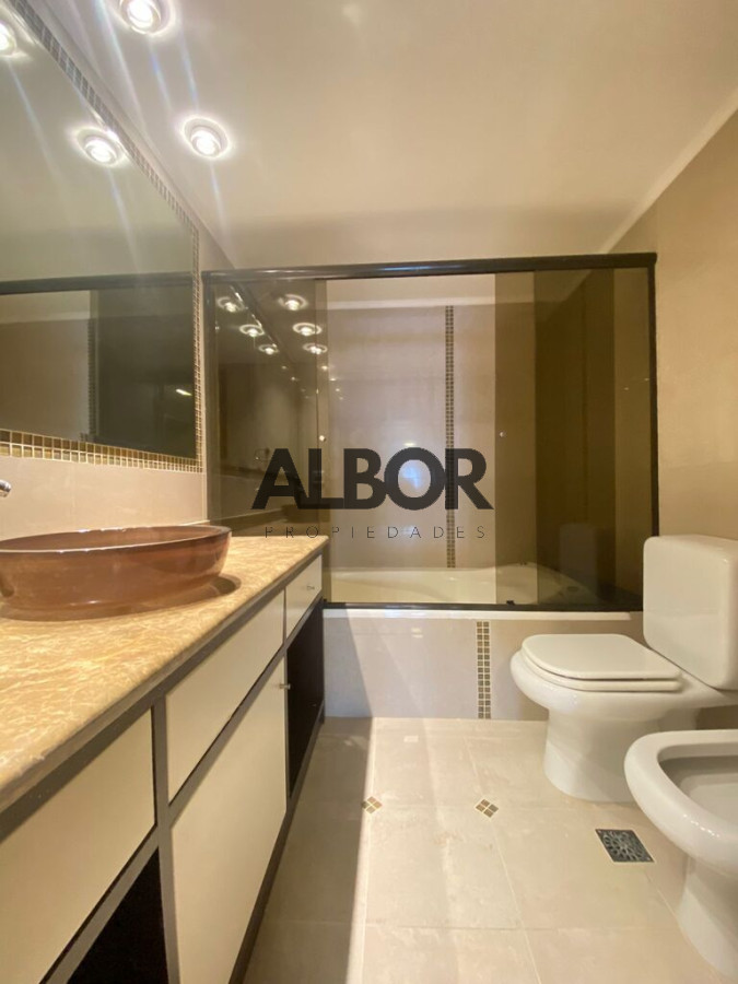 Apartamento ID.245 - Alquiler Apartamento 3 dormitorios - Punta Carretas