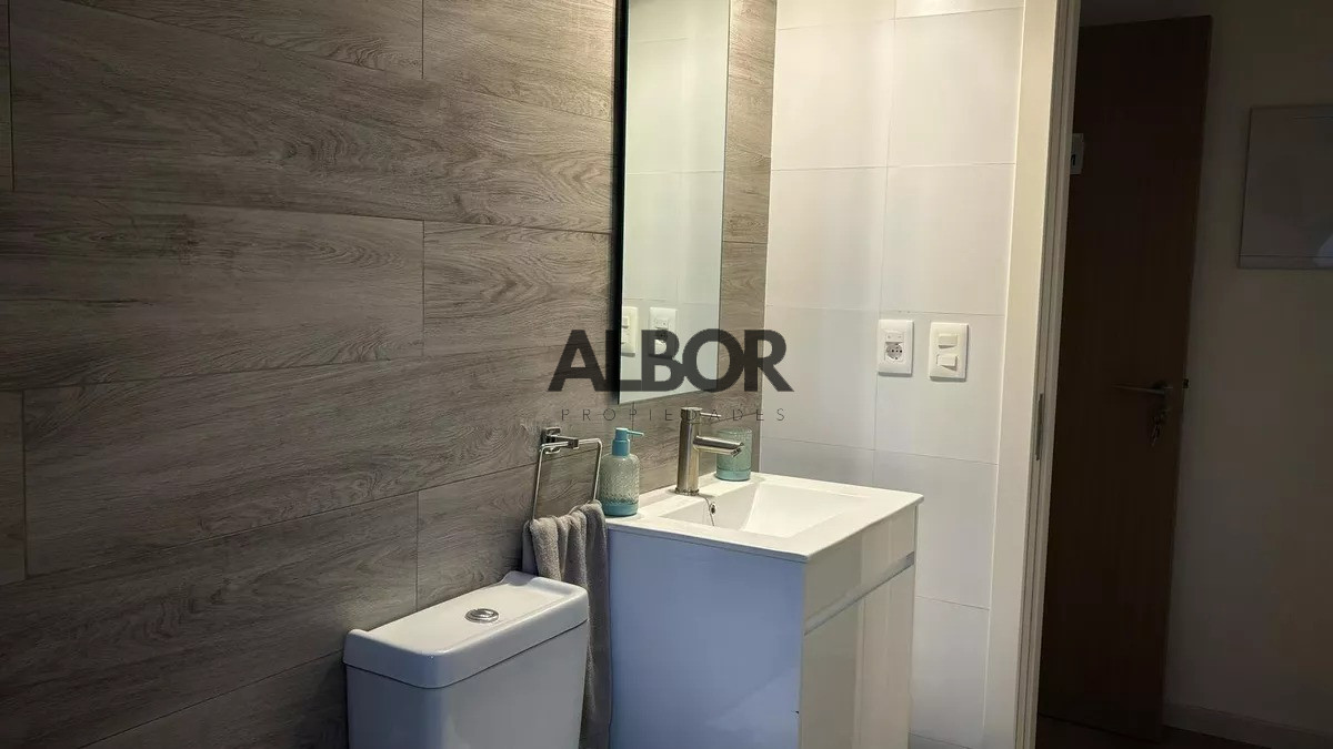 Apartamento ID.32 - Alquiler Apartamento Un Dormitorio + Garage - Cordón Sur