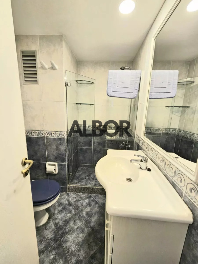 Apartamento ID.468 - Alquiler Apartamento 2 Dormitorios Amoblado + Garaje - Pocitos