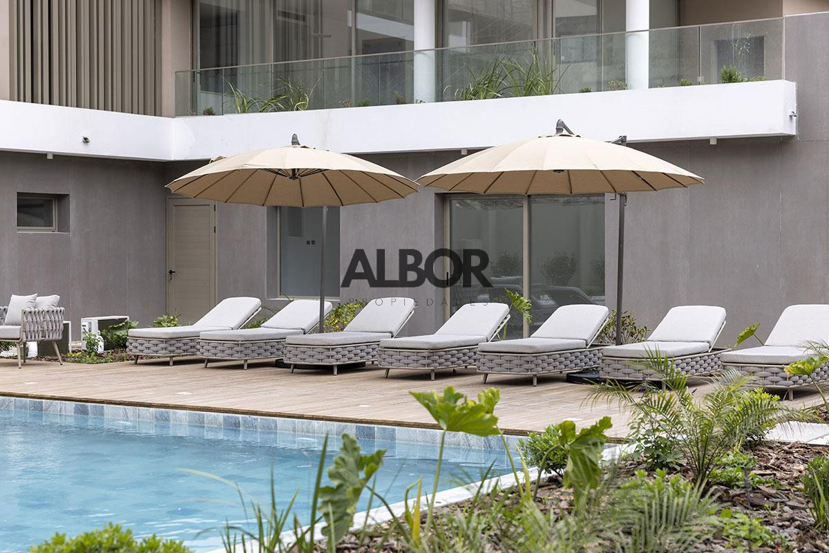 Apartamento ID.466 - Alquiler Apartamento 2 Dormitorios Con Garage en Carrasco - Barrio Parque - Alive Residence