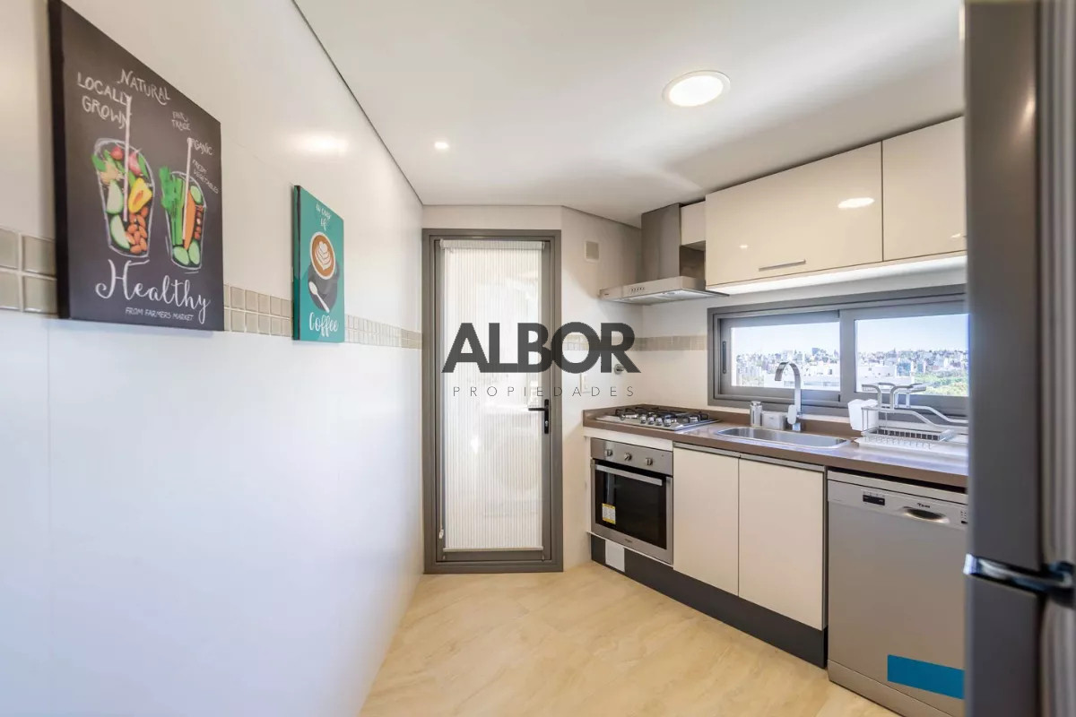 Apartamento ID.396 - Alquiler apartamento 3 Dormitorios Punta Carretas  + garage  Birdie Golf