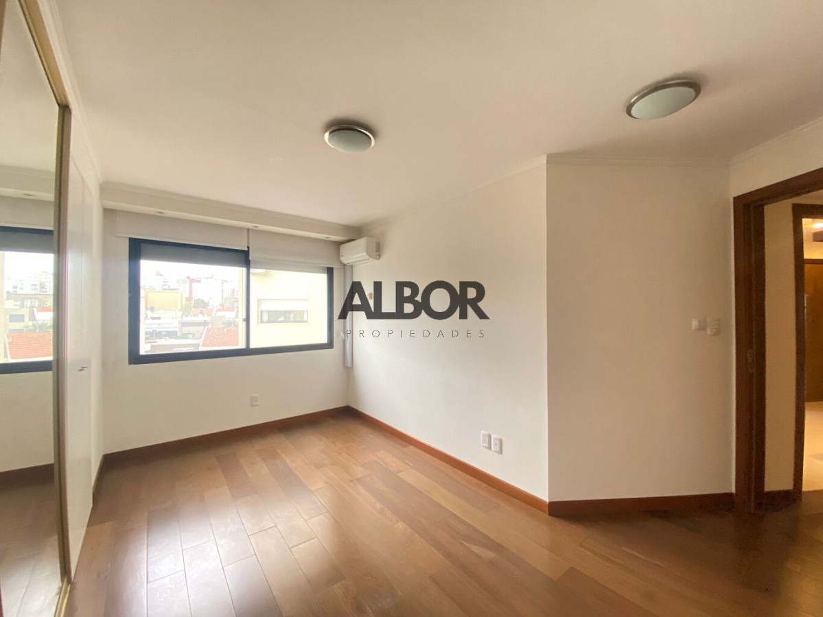 Apartamento ID.245 - Alquiler Apartamento 3 dormitorios - Punta Carretas