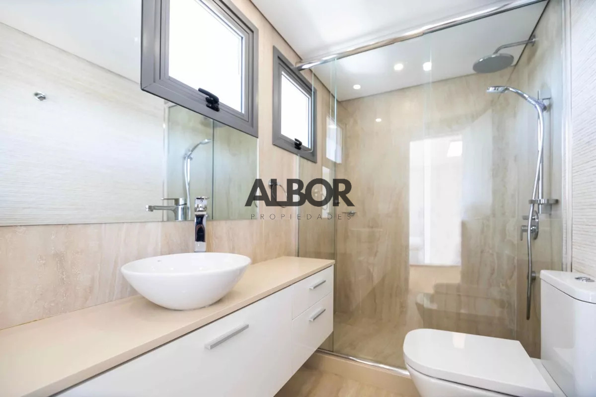 Apartamento ID.396 - Alquiler apartamento 3 Dormitorios Punta Carretas  + garage  Birdie Golf