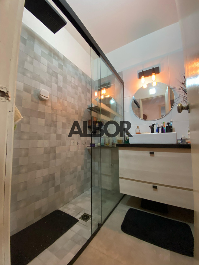 Apartamento ID.565 - Alquiler Apto 3 Dormitorios + Terraza con Parillero de uso exclusivo + SIN GASTOS COMUNES - Malvín 